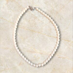 Collier perles blanches