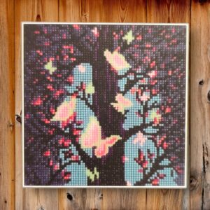 Tableau de diamants fluorescent